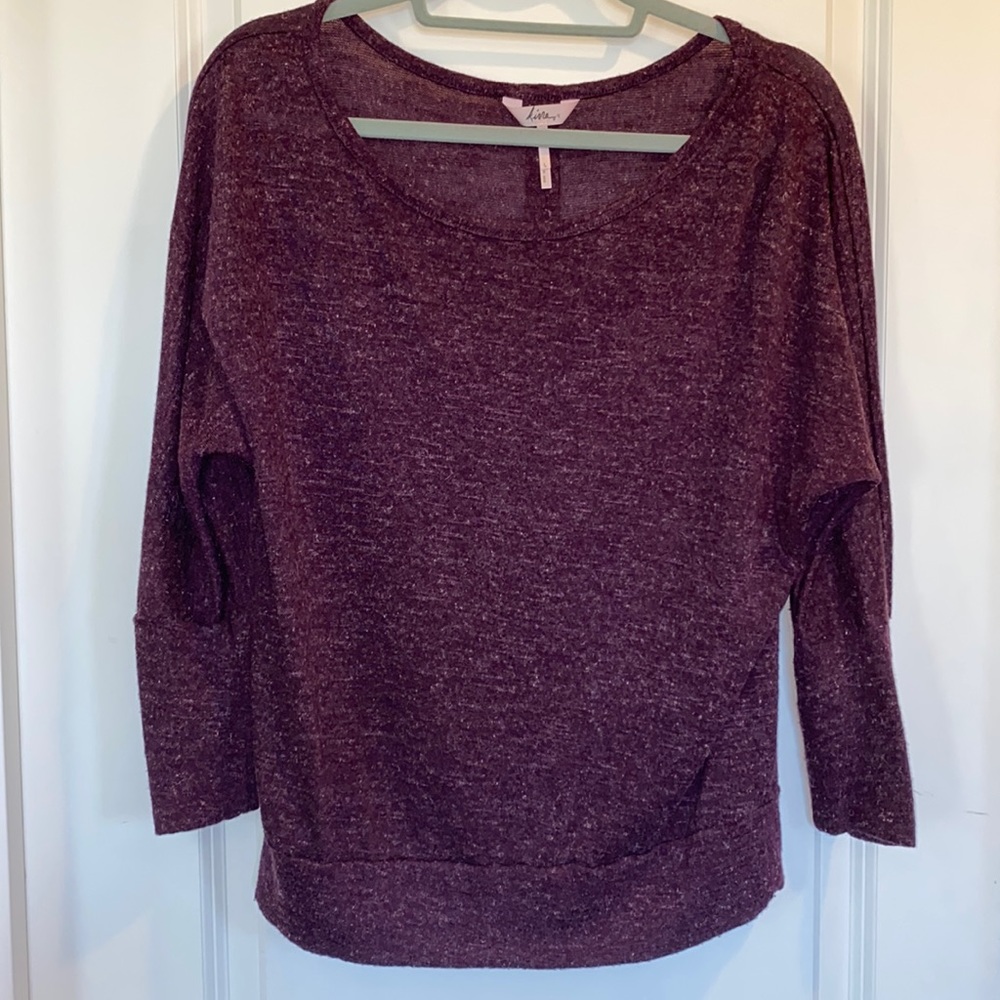 Kirra Large Lightweight Button Back Detail Bottom Banded & Banded Wrist Top.